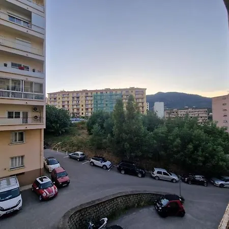 71m2 Two Bedrooms Apartment, 10 Minutes From Airport And Downtown, Free Parking Apartment Ajaccio (Corsica)