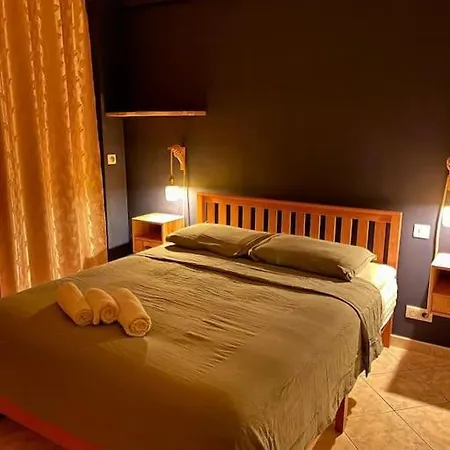71m2 Two Bedrooms Apartment, 10 Minutes From Airport And Downtown, Free Parking * Ajaccio (Corsica)